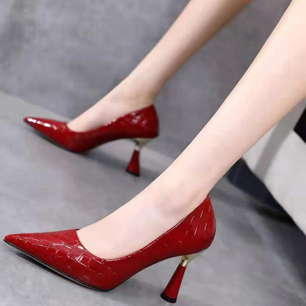 Pointed toe high heels DO315
