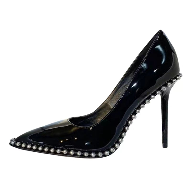 Black high heels DO316