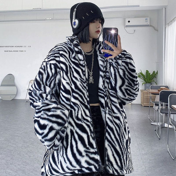 Black and white striped coat DB7840