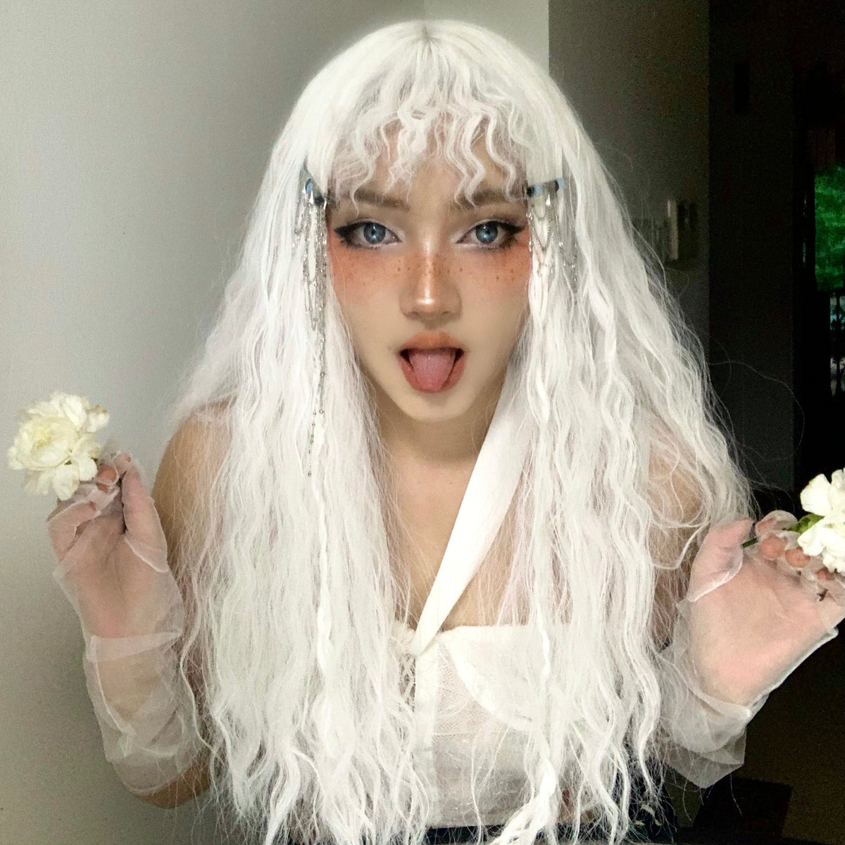 Lolita wool roll white wig DB7281