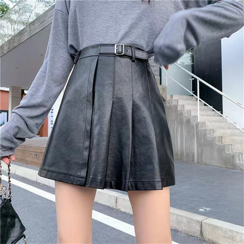 Plus Size Black Pleated Skirt DB7595