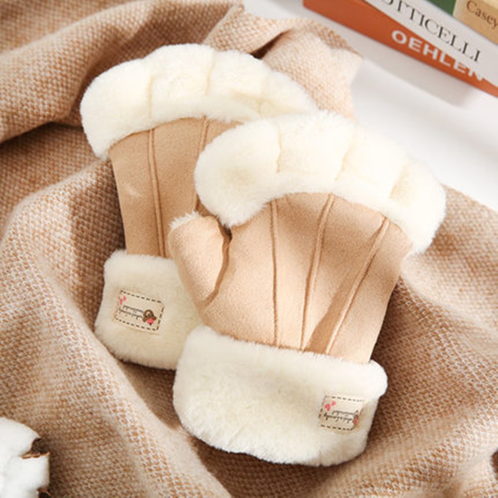 Cute plush gloves DB6169
