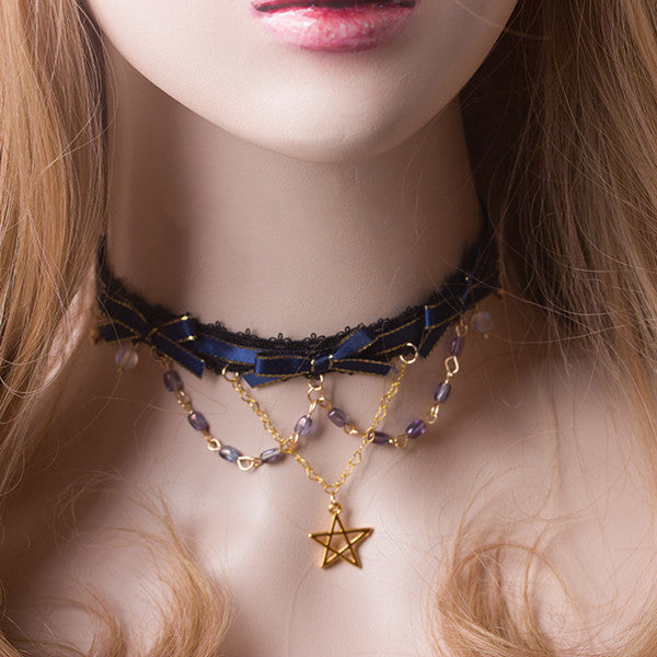 Lace Star Necklace DB5097