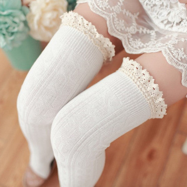 Lace knitted socks DB5945